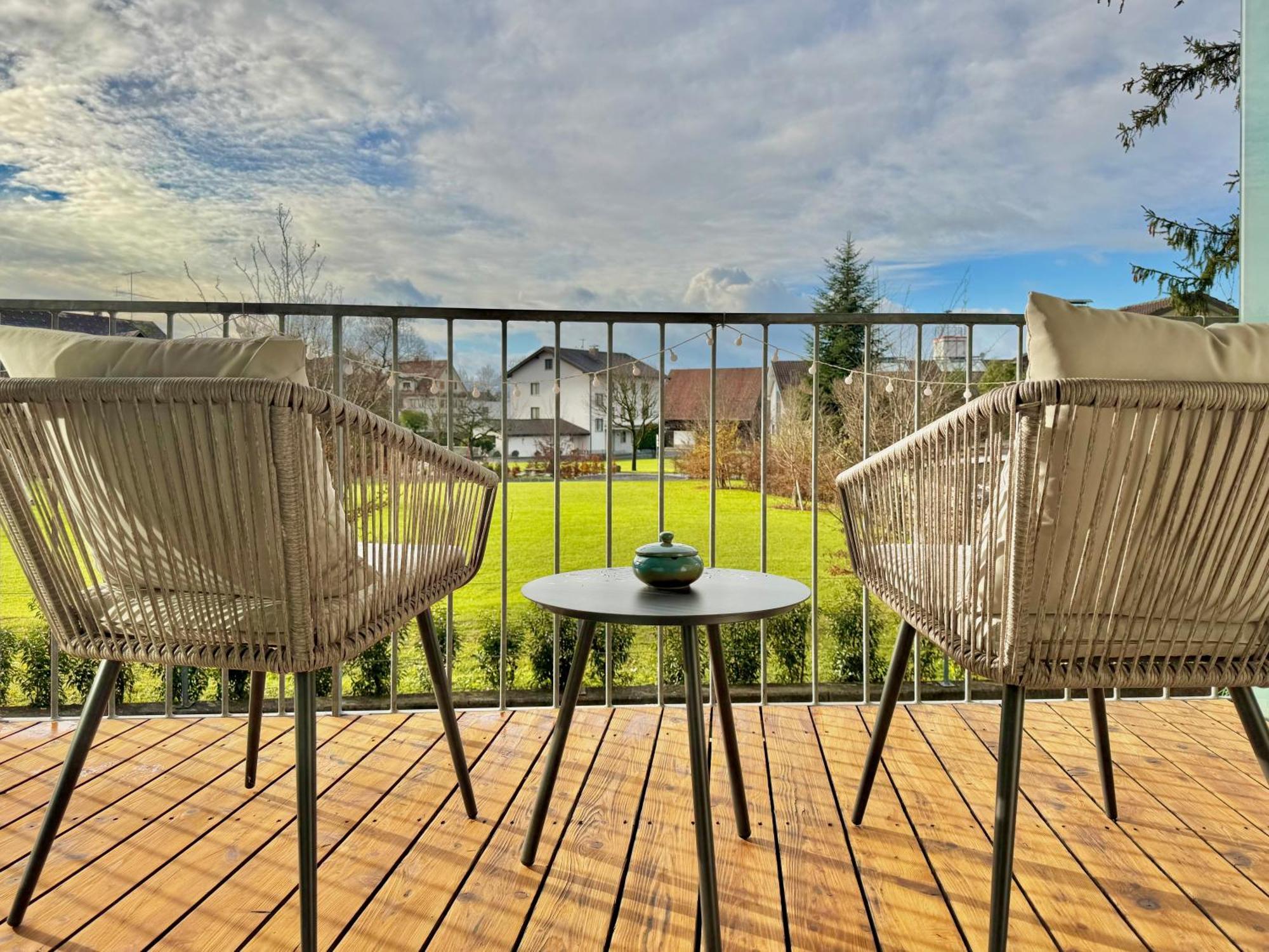 Flair Apartments Vorarlberg - Stilvolles Wohnen Nahe Bodensee & Alpen - Kueche, Balkon & Gratis Parkplatz Брегенц Экстерьер фото