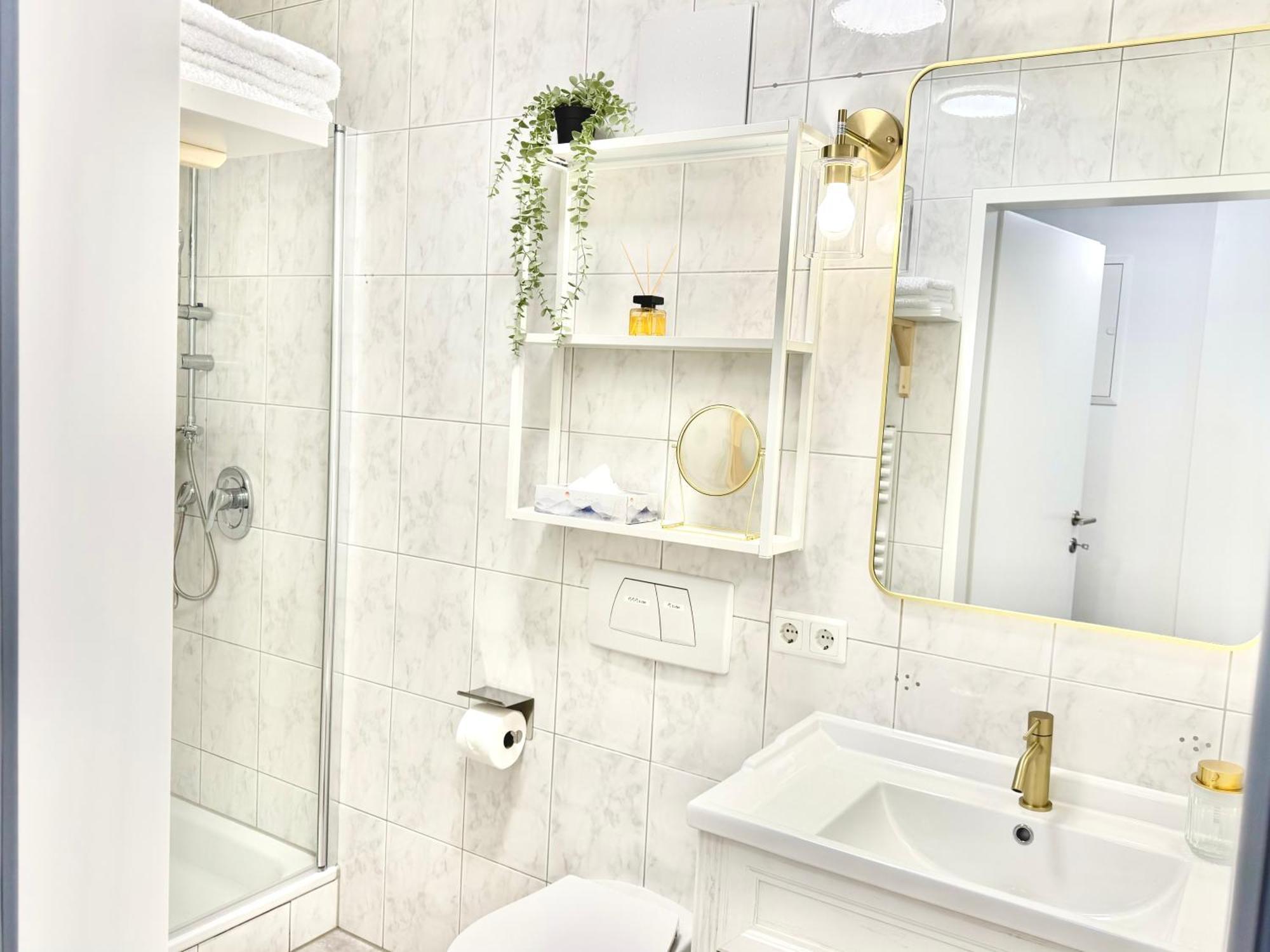 Flair Apartments Vorarlberg - Stilvolles Wohnen Nahe Bodensee & Alpen - Kueche, Balkon & Gratis Parkplatz Брегенц Экстерьер фото